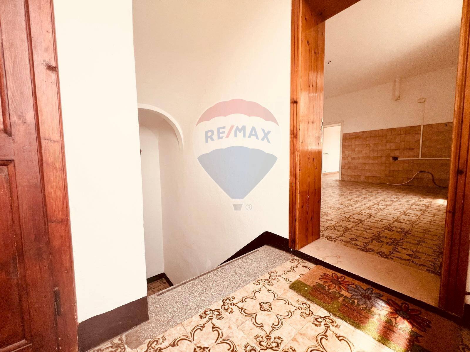 Hall / corridoio - Casa indipendente Rosignano Marittimo - foto 1