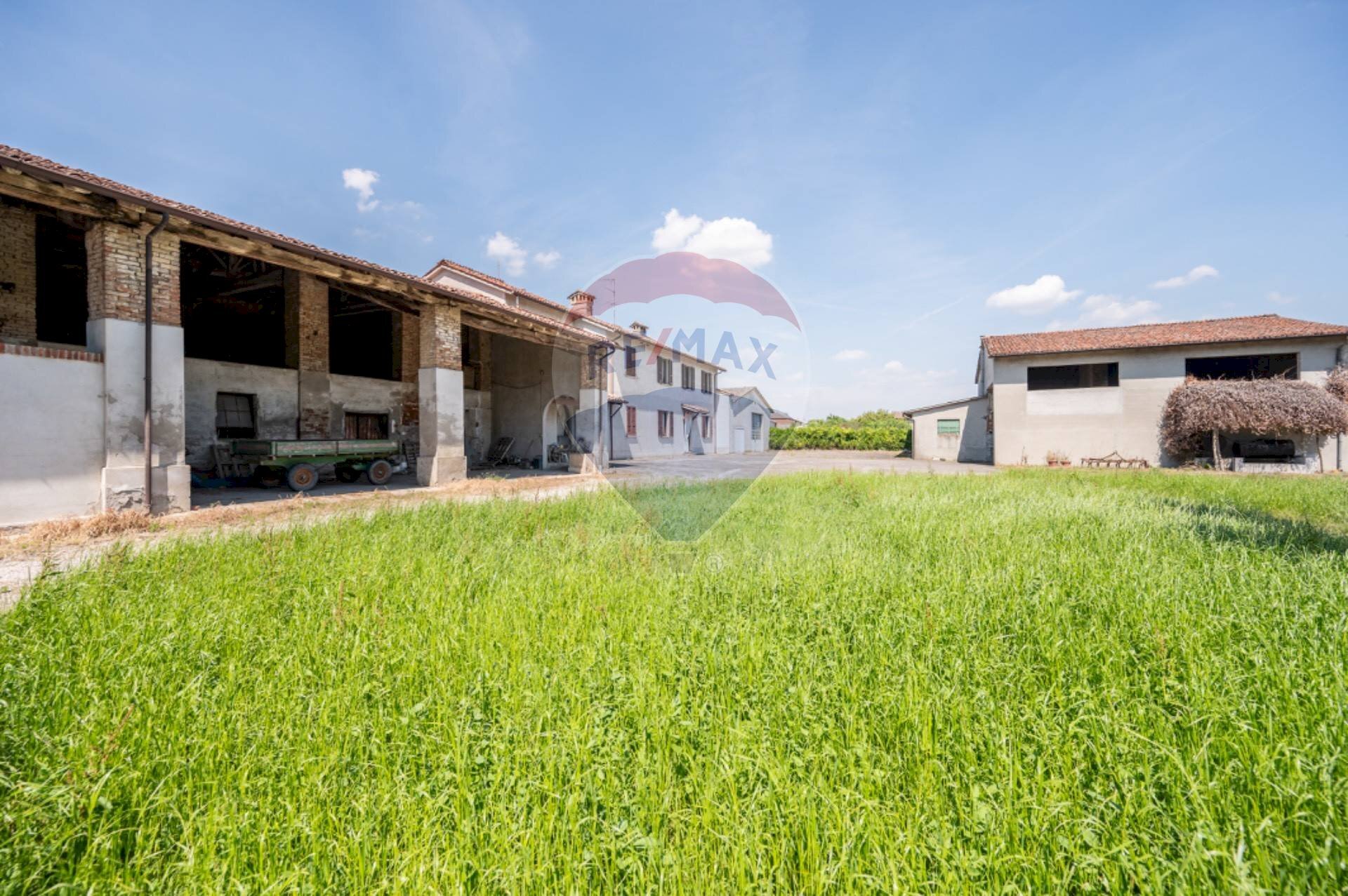 Giardino - Farm VIA PO MORTO
 
36, Torricella del Pizzo - photo 2