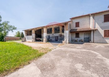 Casa all\'aperto - Azienda agricola VIA PO MORTO
 
36, Torricella del Pizzo - foto 3