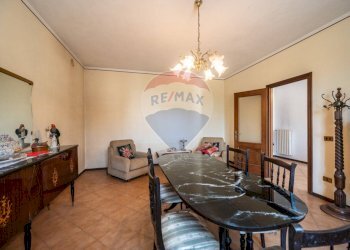 Sala da pranzo - Azienda agricola VIA PO MORTO
 
36, Torricella del Pizzo - foto 16