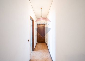 Hall / corridoio - Azienda agricola VIA PO MORTO
 
36, Torricella del Pizzo - foto 19
