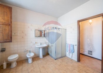 Bagno - Azienda agricola VIA PO MORTO
 
36, Torricella del Pizzo - foto 21