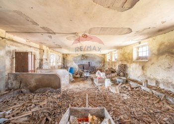 Soggiorno - Azienda agricola VIA PO MORTO
 
36, Torricella del Pizzo - foto 64