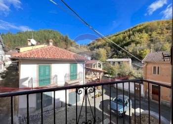 Foto 9 - Casa semi indipendente via cavour Pellescritta
 
39, Montereale - foto 9