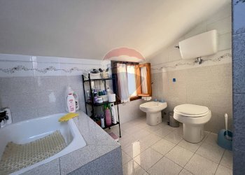 Foto 12 - Casa semi indipendente via cavour Pellescritta
 
39, Montereale - foto 12