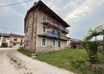 Edificio all\'aperto - Independent house via callibago
 
25, Santa Giustina - photo 4