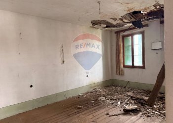 Stanza vuota - Independent house via callibago
 
25, Santa Giustina - photo 18