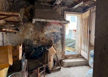 Dispensa di stoccaggio - Independent house via callibago
 
25, Santa Giustina - photo 31