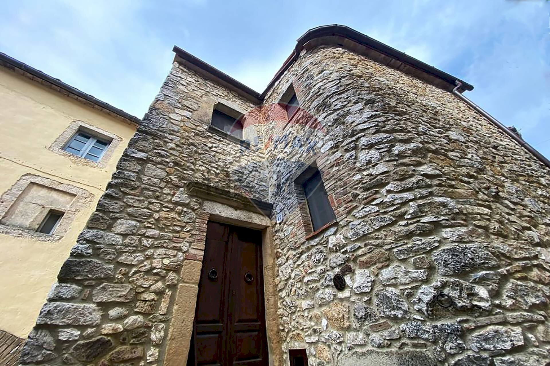 Edificio all\'aperto - Independent house Semproniano - photo 2