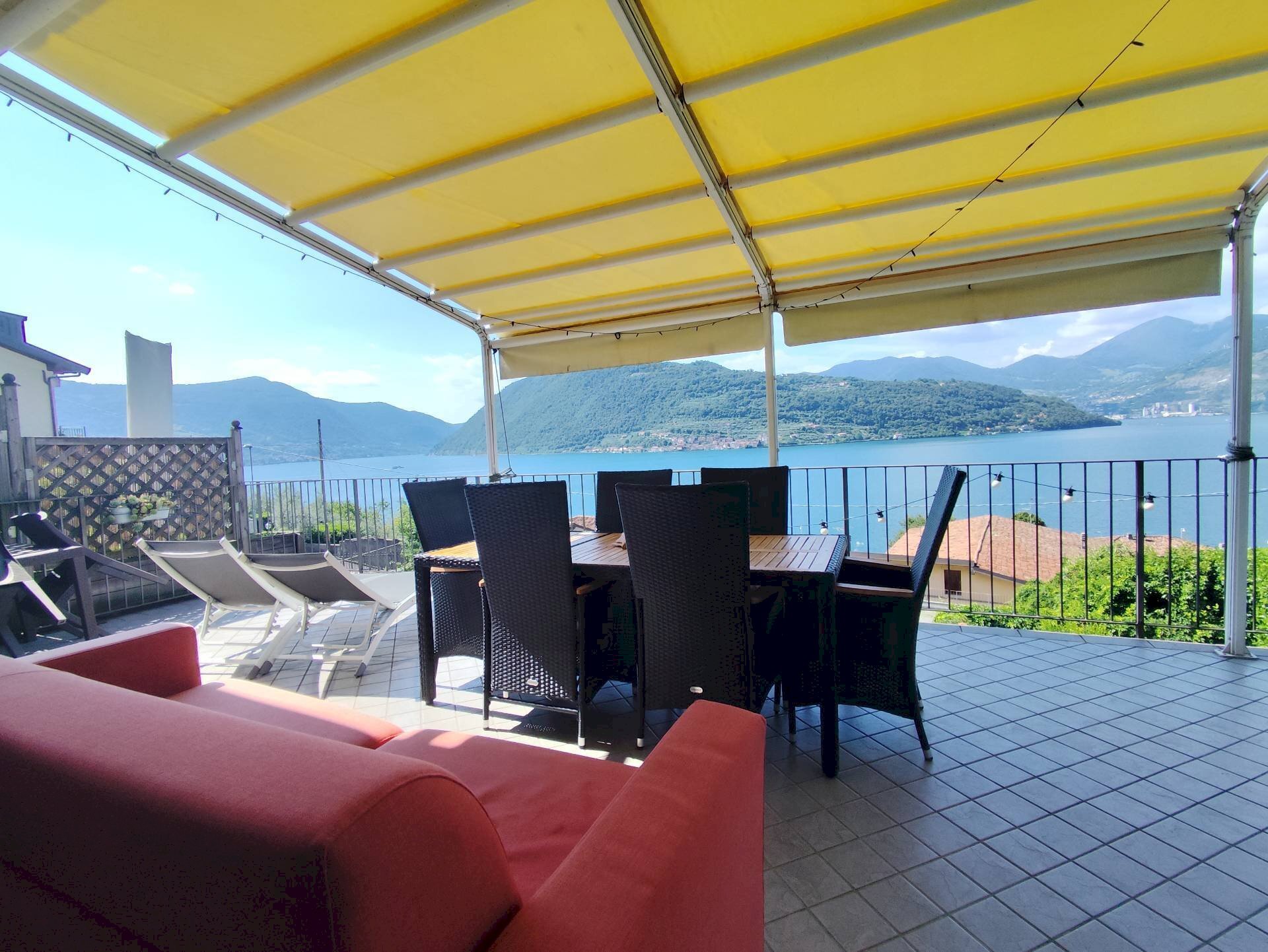 Foto 2 - Trilocale via luigi motta, Sale Marasino - foto 2