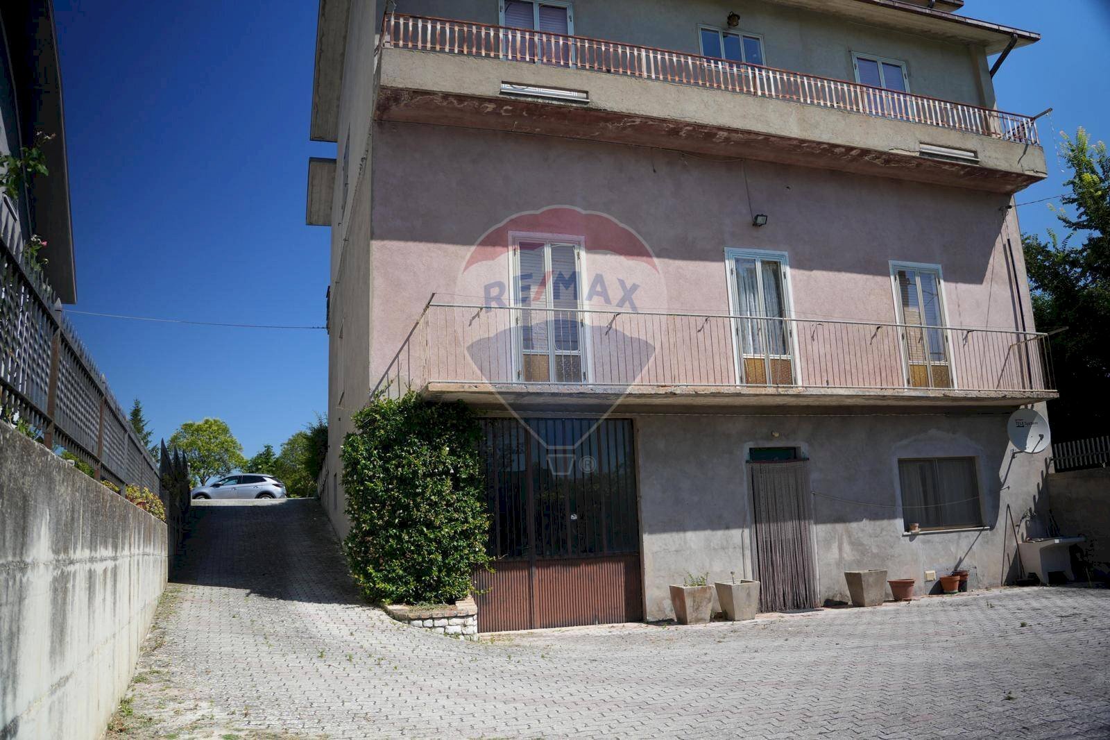 Casa all\'aperto - Casa indipendente Valle Cupa
 
63, Frosolone - foto 3