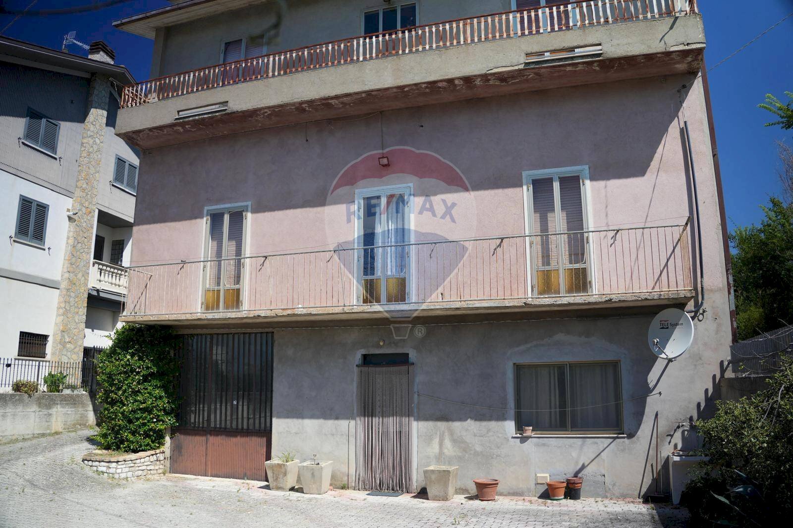 Edificio all\'aperto - Casa indipendente Valle Cupa
 
63, Frosolone - foto 1