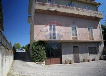 Casa all\'aperto - Casa indipendente Valle Cupa
 
63, Frosolone - foto 3