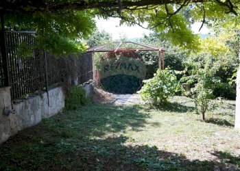 Giardino - Casa indipendente Valle Cupa
 
63, Frosolone - foto 10