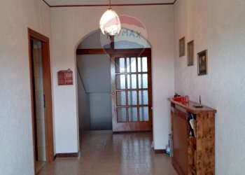 Hall / corridoio - Casa indipendente Valle Cupa
 
63, Frosolone - foto 23