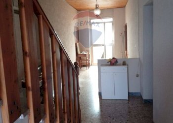 Hall / corridoio - Casa indipendente Valle Cupa
 
63, Frosolone - foto 27