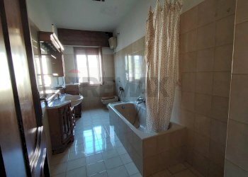 Bagno - Casa indipendente Valle Cupa
 
63, Frosolone - foto 14