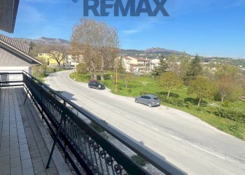 Balcone - Casa indipendente Valle Cupa
 
63, Frosolone - foto 14