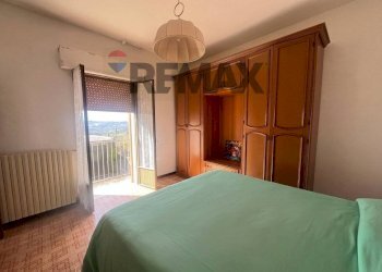 Camera / camera da letto - Casa indipendente Valle Cupa
 
63, Frosolone - foto 9