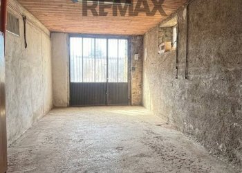 Parcheggio - Casa indipendente Valle Cupa
 
63, Frosolone - foto 25