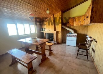 Sala da pranzo - Casa indipendente Valle Cupa
 
63, Frosolone - foto 43