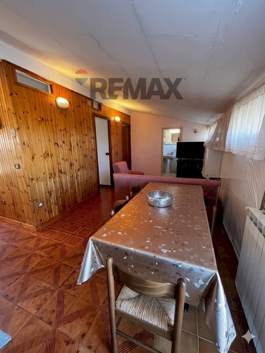 Sala da pranzo - Attic Traversa Via Filangieri
1, Frosolone - photo 2