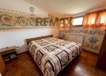 Camera / camera da letto - Attic Traversa Via Filangieri
 
1, Frosolone - photo 20