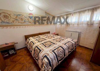 Camera / camera da letto - Attic Traversa Via Filangieri
 
1, Frosolone - photo 22