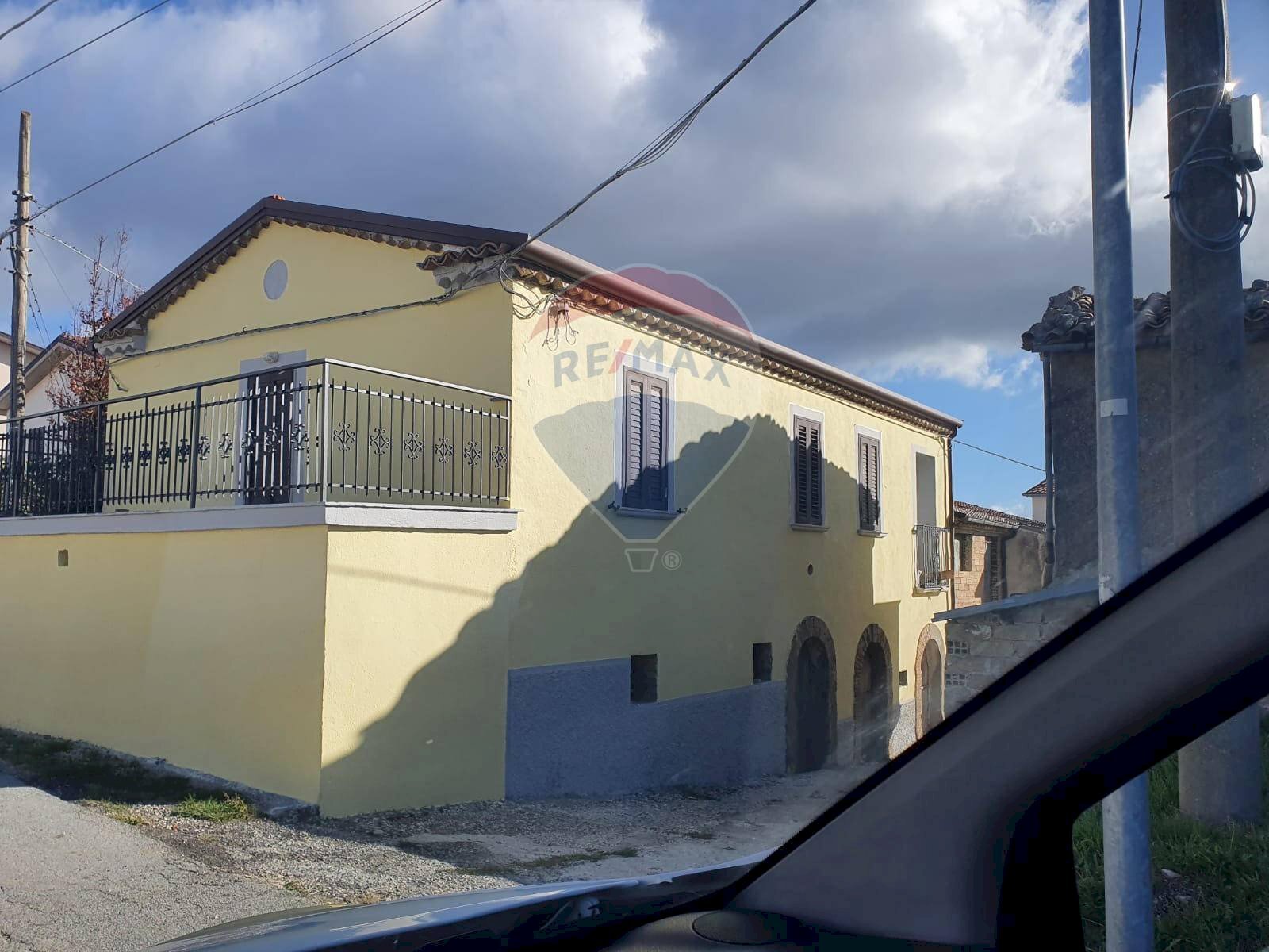 Casa all\'aperto - Casa semi indipendente Via Torre
 
18, Frosolone - foto 3