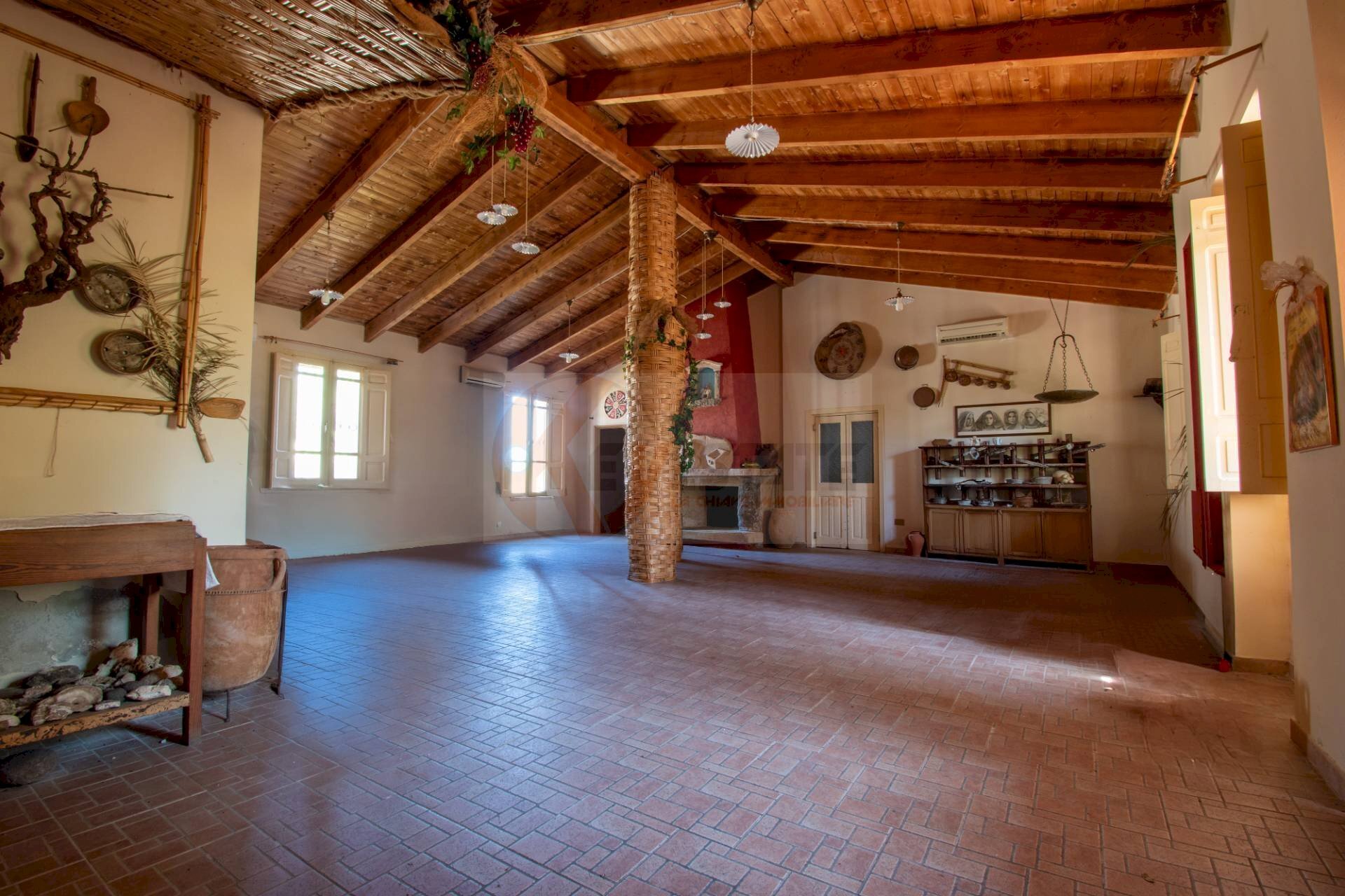 Foto 1 - Commercial Premises SP 28 km 15
 
snc, Romana - photo 1