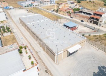 Foto 2 - Negozio via catullo, Andria - foto 2