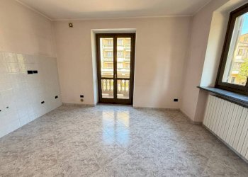 Cucina - Four-room apartment piazza Giuseppe Garibaldi, Pinerolo - photo 8