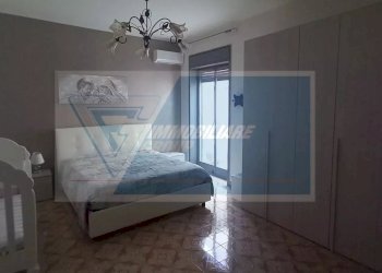 Four-room apartment Via Giuseppe Mazzini, Floridia - photo 9