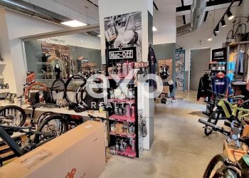 Locale Commerciale Via Arò, Asti - foto 1