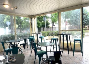 Locale Commerciale via del Lavoro, 29D, Imola - foto 1