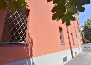 Two-room apartment Via Giuseppe Mazzini, 24, Bologna (neighborhood Santo Stefano) - photo 6