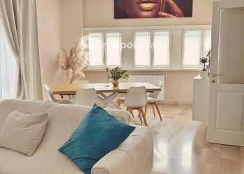 Foto 3 - Trilocale Via Silvio Pellico
 
24, Magenta - foto 3