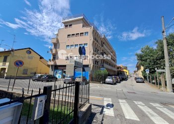 Foto 16 - Trilocale Via Silvio Pellico
 
24, Magenta - foto 16