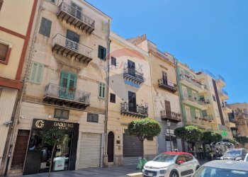Edificio all\'aperto - Trilocale CORSO UMBERTO I
 
106, Bagheria - foto 3