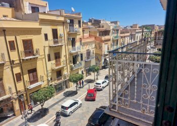 Edificio all\'aperto - Trilocale CORSO UMBERTO I
 
106, Bagheria - foto 6