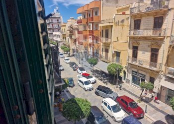 Edificio all\'aperto - Trilocale CORSO UMBERTO I
 
106, Bagheria - foto 13