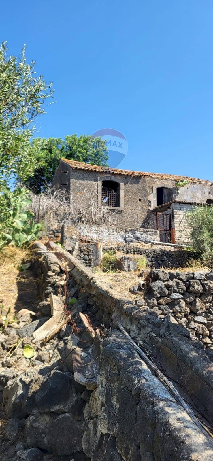 Casa all\'aperto - Terreno edificabile Strada Statale 121 (SS.121)
snc, Paterno - foto 3