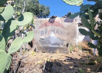 Non correlato - Terreno edificabile Strada Statale 121 (SS.121)
snc, Paterno - foto 13