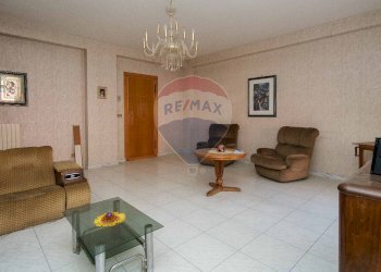 Soggiorno - Appartamento Via Cardinale Saverio De Luca
 
snc, Bronte - foto 4