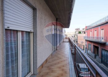 Balcone - Appartamento Via Cardinale Saverio De Luca
 
snc, Bronte - foto 18