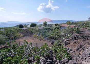 Vista delle montagne - Villa Contrada Grottitti
 
snc, Bronte - foto 17