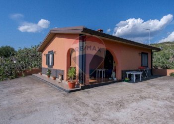 Casa all\'aperto - Villa Contrada Grottitti
 
snc, Bronte - foto 3