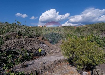 Vista delle montagne - Villa Contrada Grottitti
 
snc, Bronte - foto 18