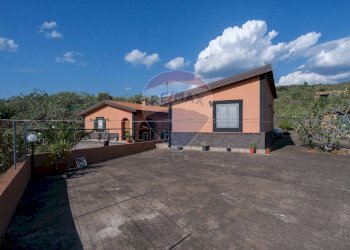 Casa all\'aperto - Villa Contrada Grottitti
 
snc, Bronte - foto 10