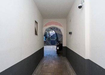 Hall / corridoio - Casa semi indipendente Via Umberto
 
222, Bronte - foto 3